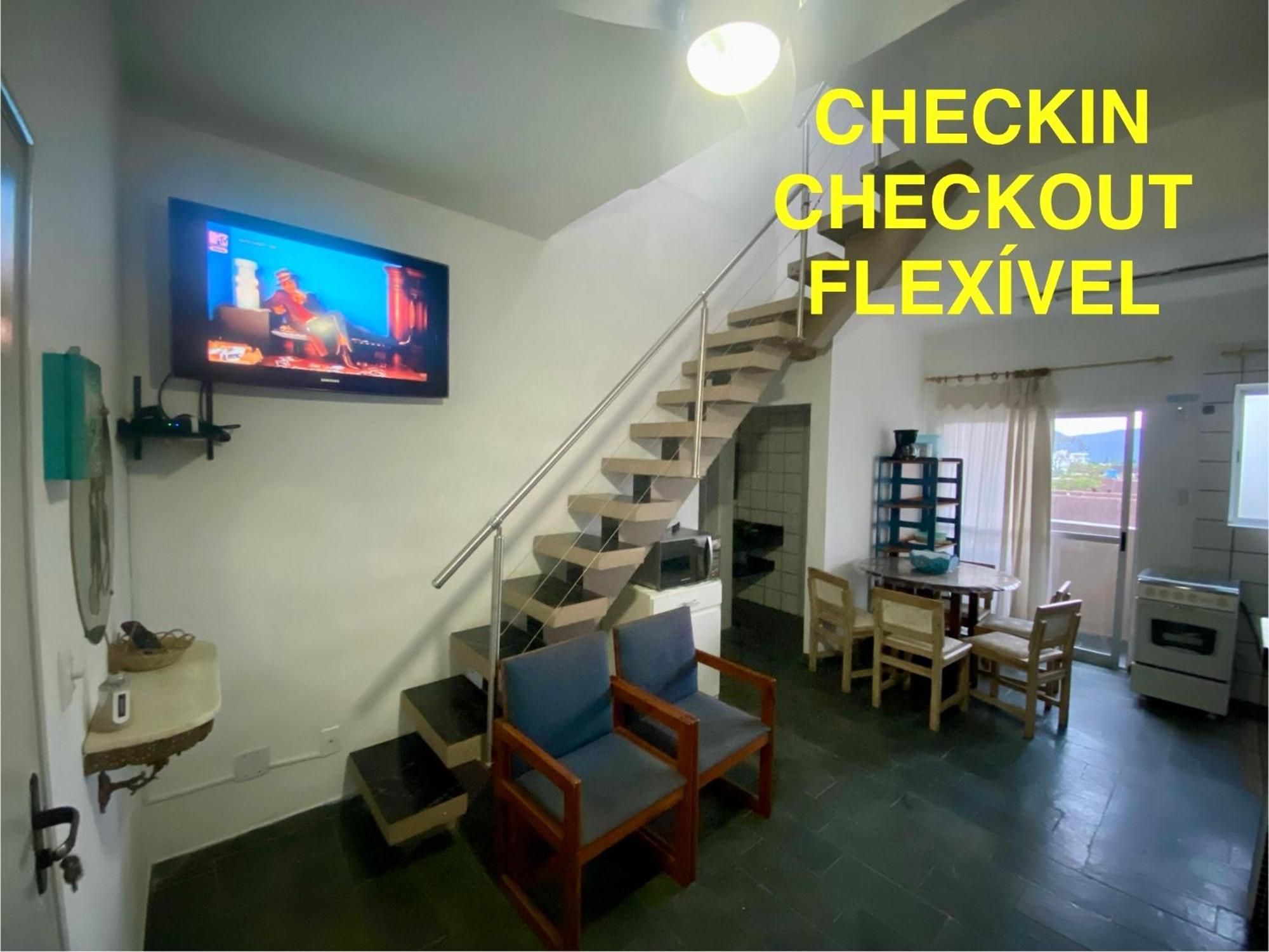 Cobertura Duplex Maranduba, 500mts Wi-fi Apartment
